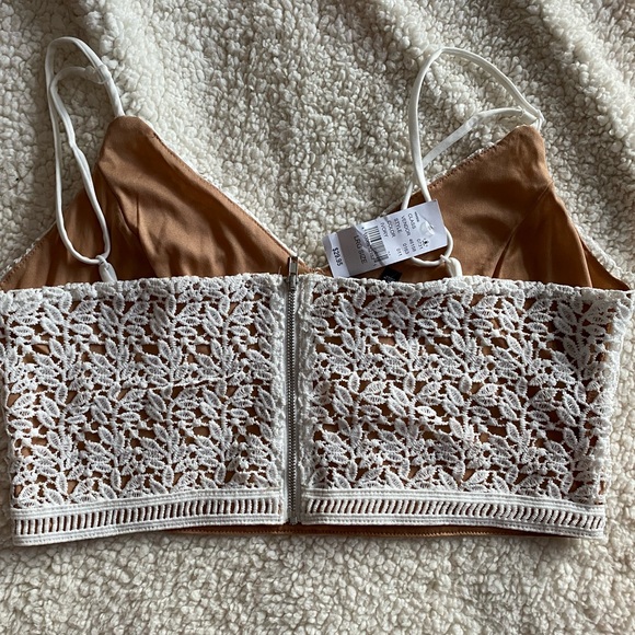 Pacsun Crocheted bralette with zipper - Picture 2 of 4